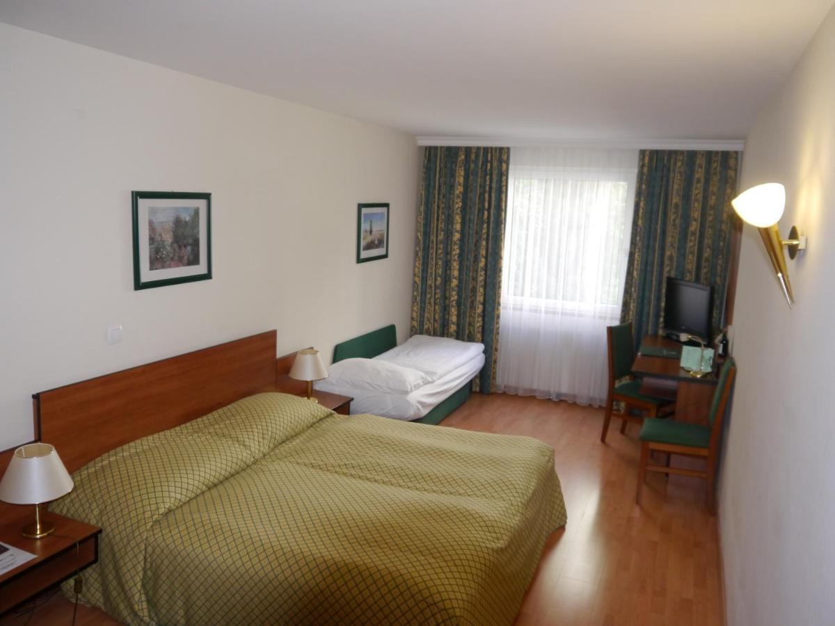 Caratart Hotel Bombolo Wien Δωμάτιο φωτογραφία